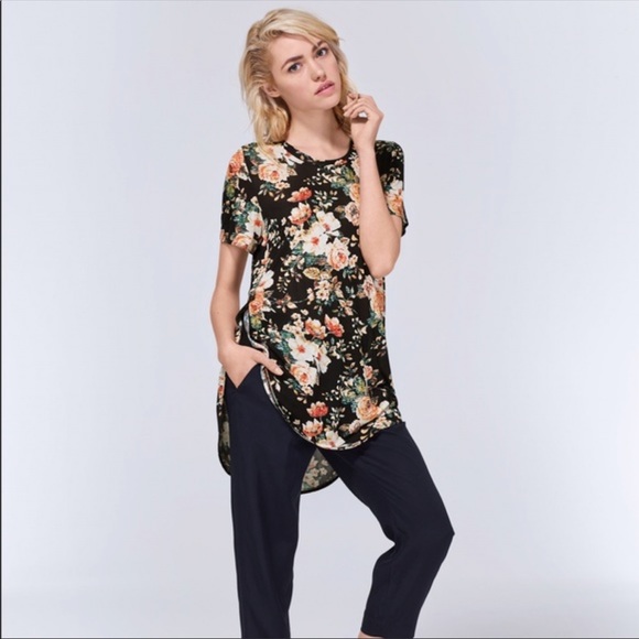Aritzia Wilfred Capucine Floral Print T-Shirt
